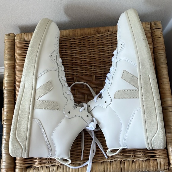VEJA V-15 High Top Sneakers Size 10 NEW - Picture 8 of 12